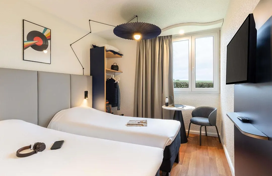 Ibis Chalons En Champagne-1