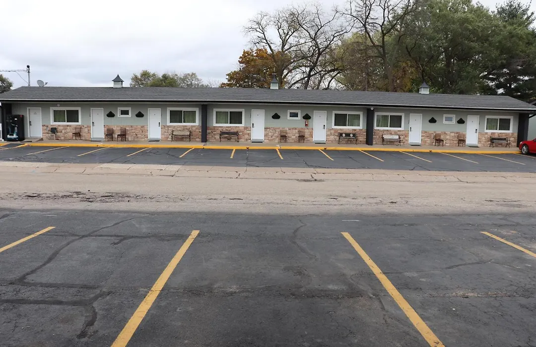 Best Nights Inn - Sparta-1