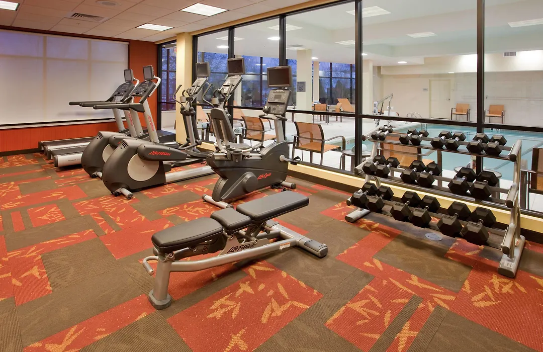 Courtyard By Marriott Pittsburgh North/Cranberry Woods-1