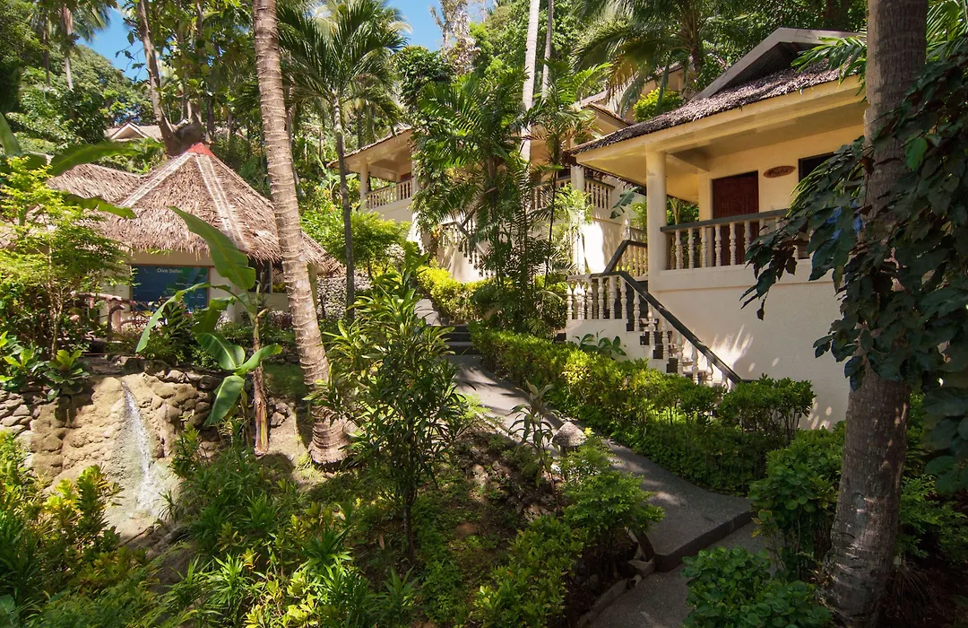 Easy Diving And Beach Resort-1