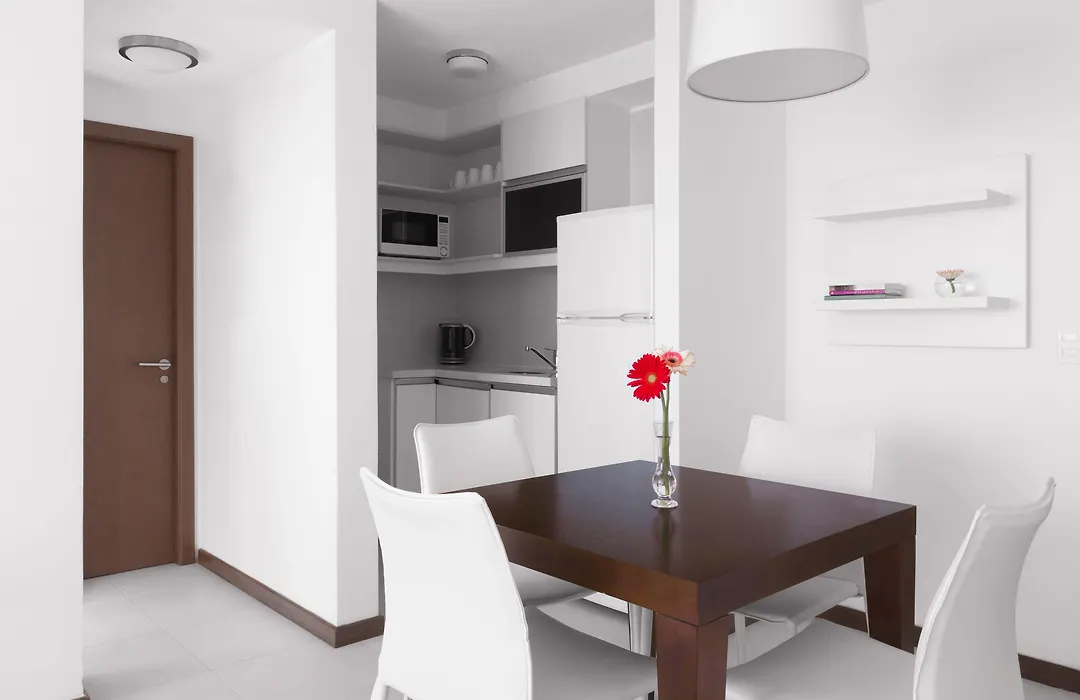 Real Colonia Hotel & Suites-1