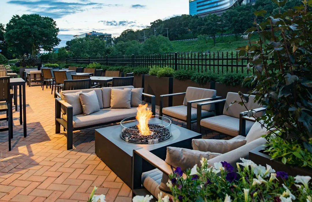 Fairfield Inn & Suites By Marriott Boston Waltham-1