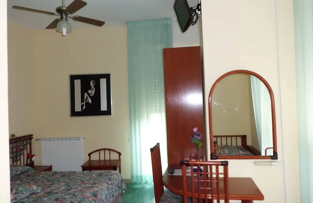 Hotel 5 Terre-1