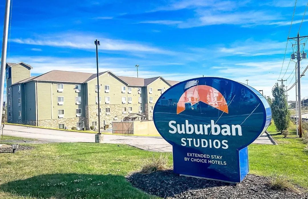 Suburban Studios Triadelphia - Wheeling At The Highlands-1