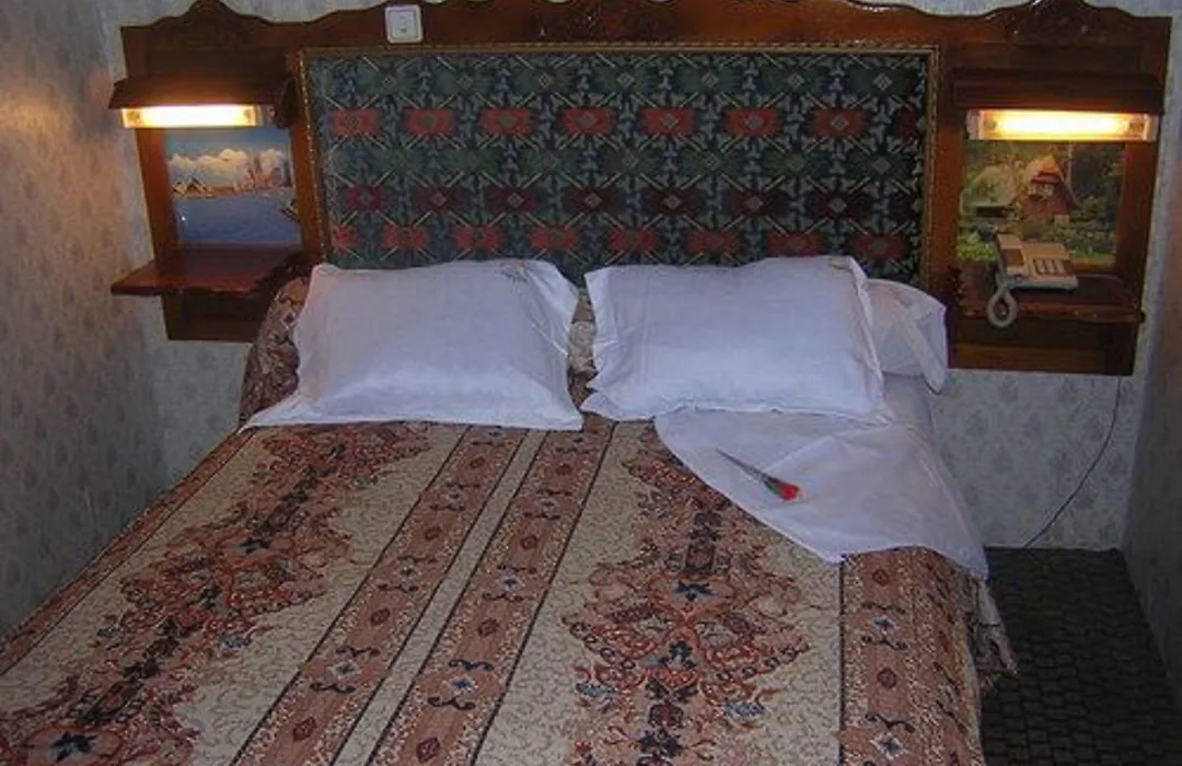 Mimosa Palace-1