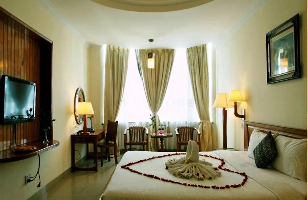 Golden Sea Hotel-1