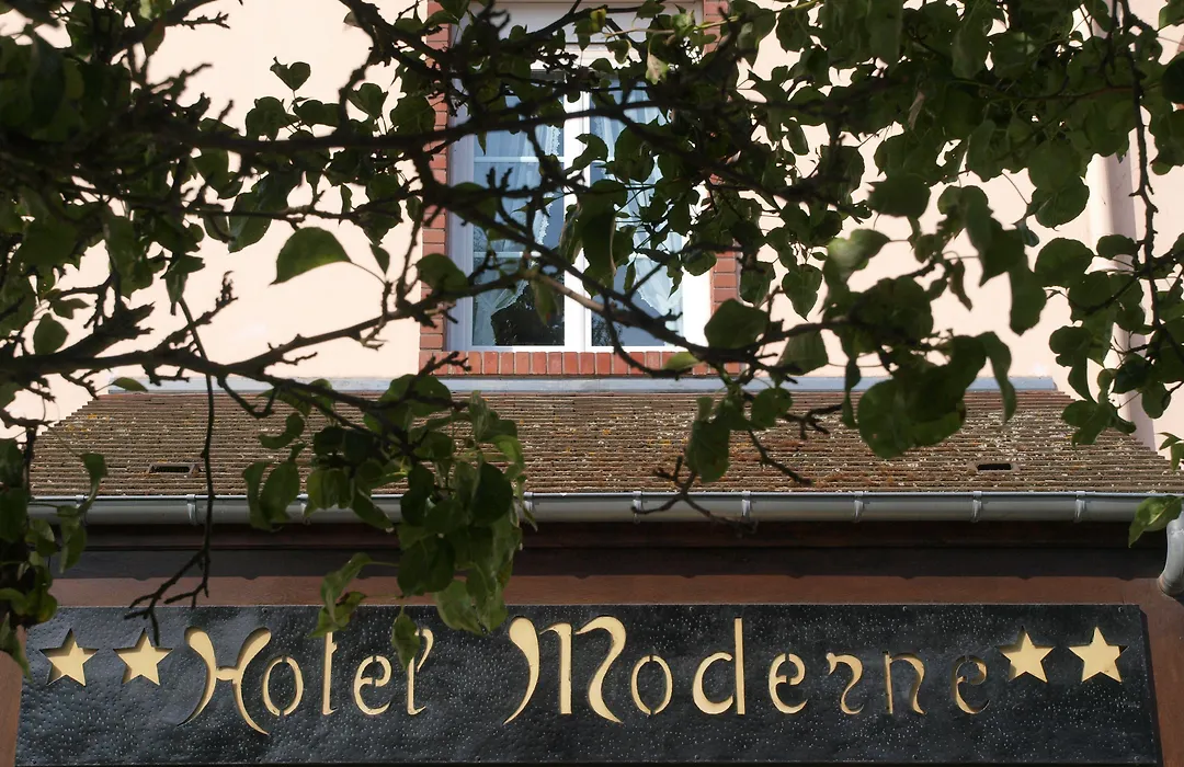 Hôtel Moderne-1