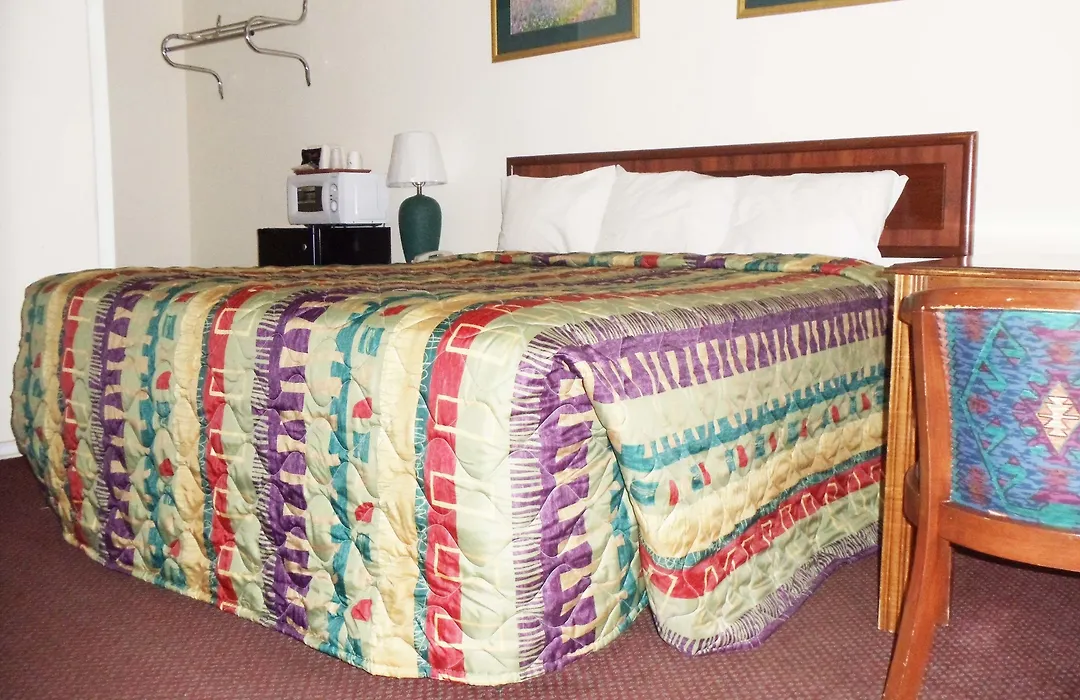 Antlers Budget Inn-1