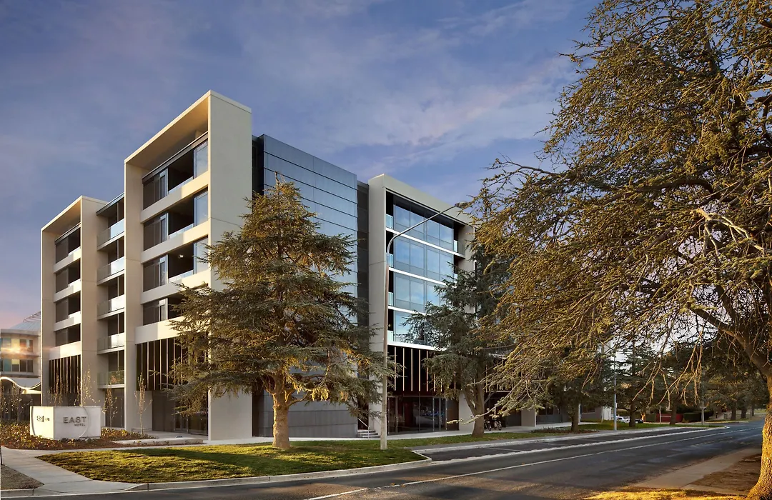 East Hotel And Apartments-1
