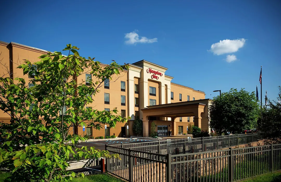 Hampton Inn Limerick-1