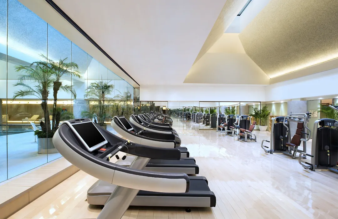 Hualuxe Shanghai Twelve At Hengshan By Ihg-1