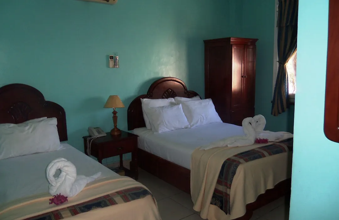 Hotel Discovery-1