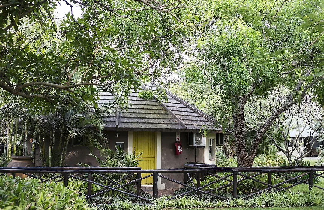 Emdoneni Lodge-1