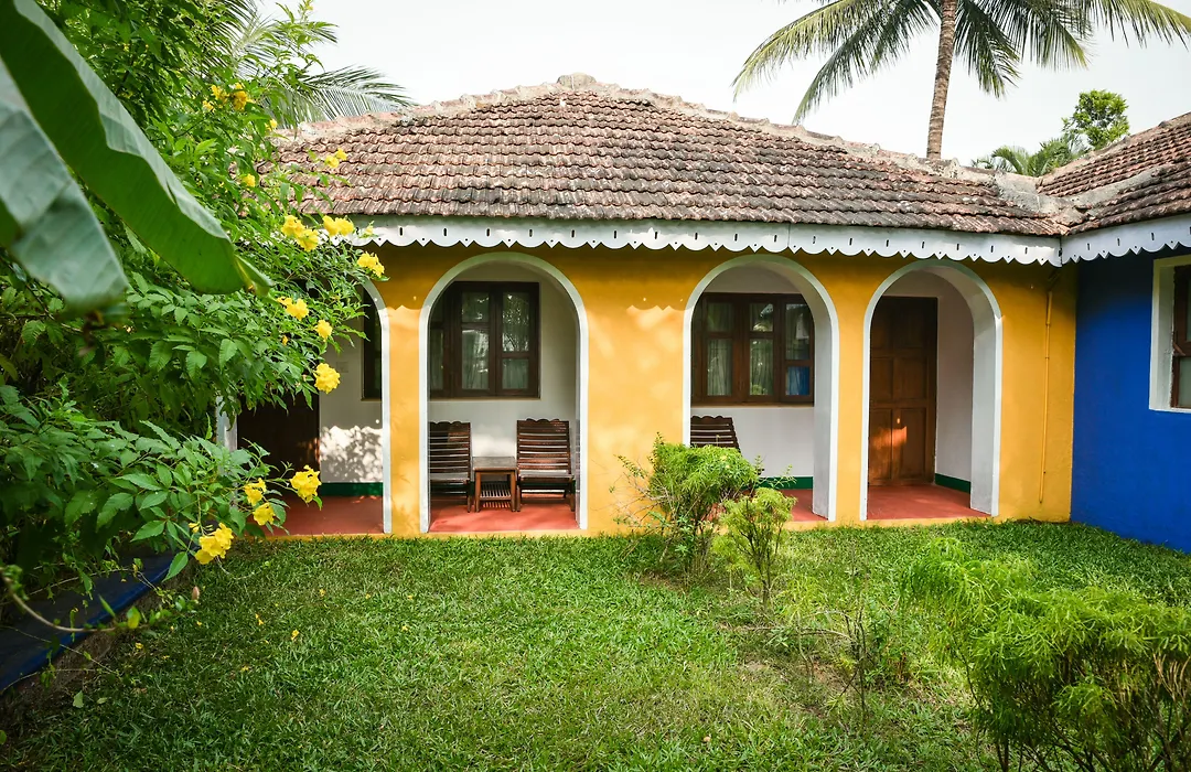 Baia Do Sol - Beachfront Boutique Resort In Baga, Calangute-1