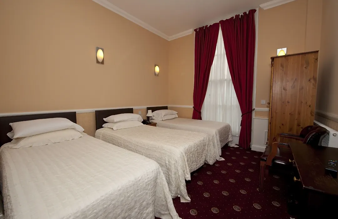 Balmoral House Hotel-1