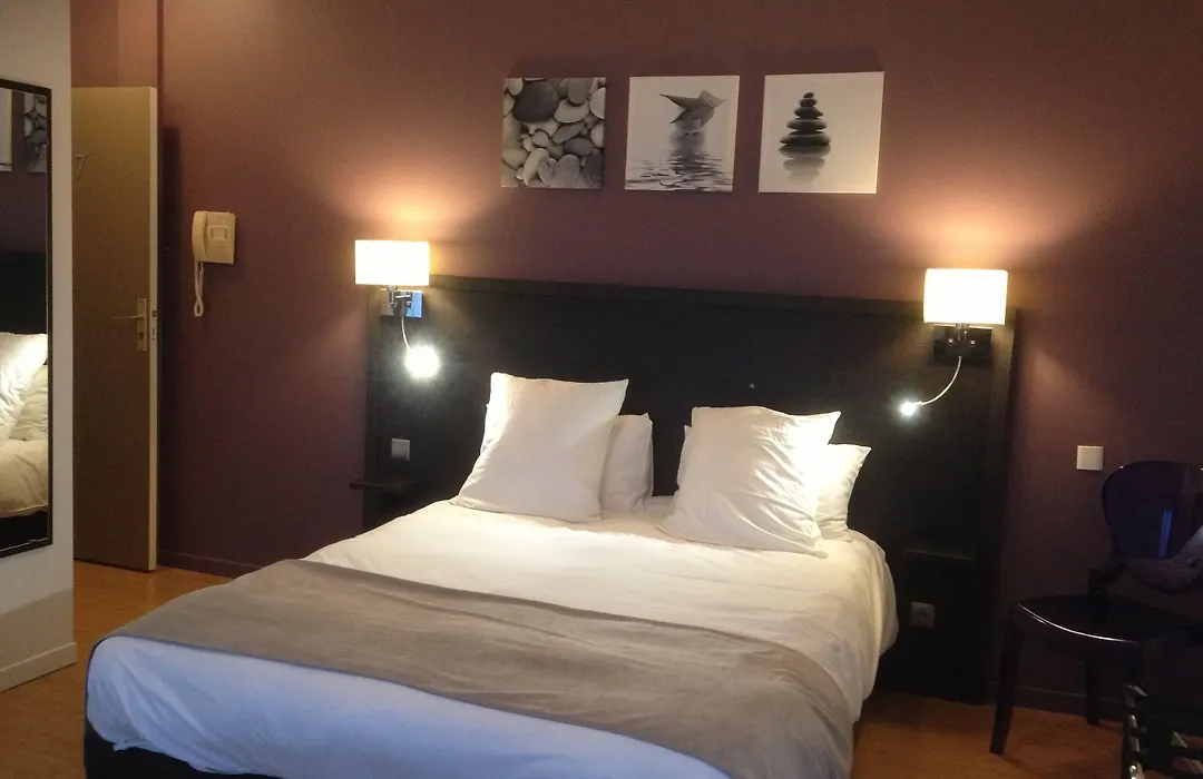 Hotel De La Plage-1