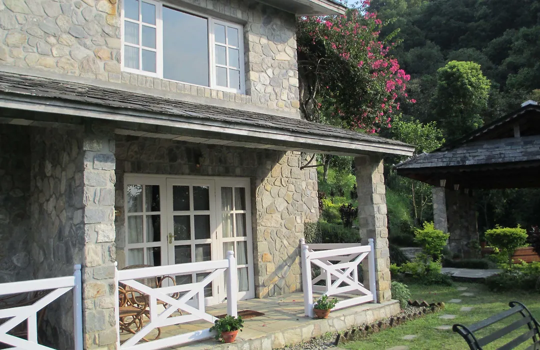 The Begnas Lake Resort & Villas-1