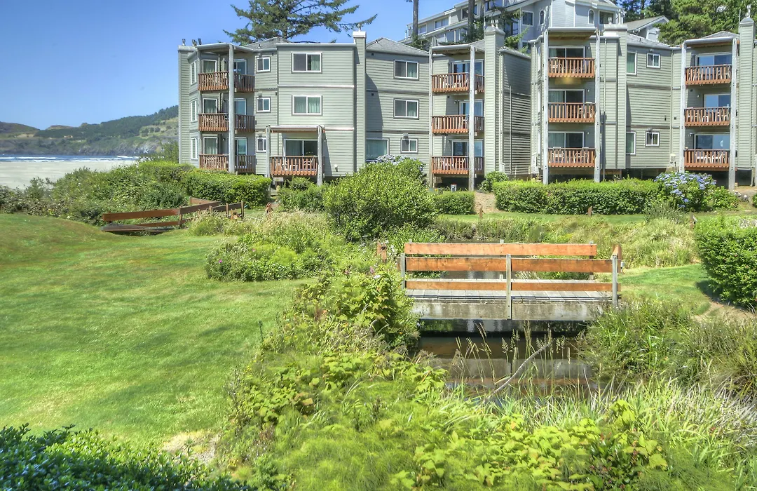 Little Creek Cove Beach Resort-1