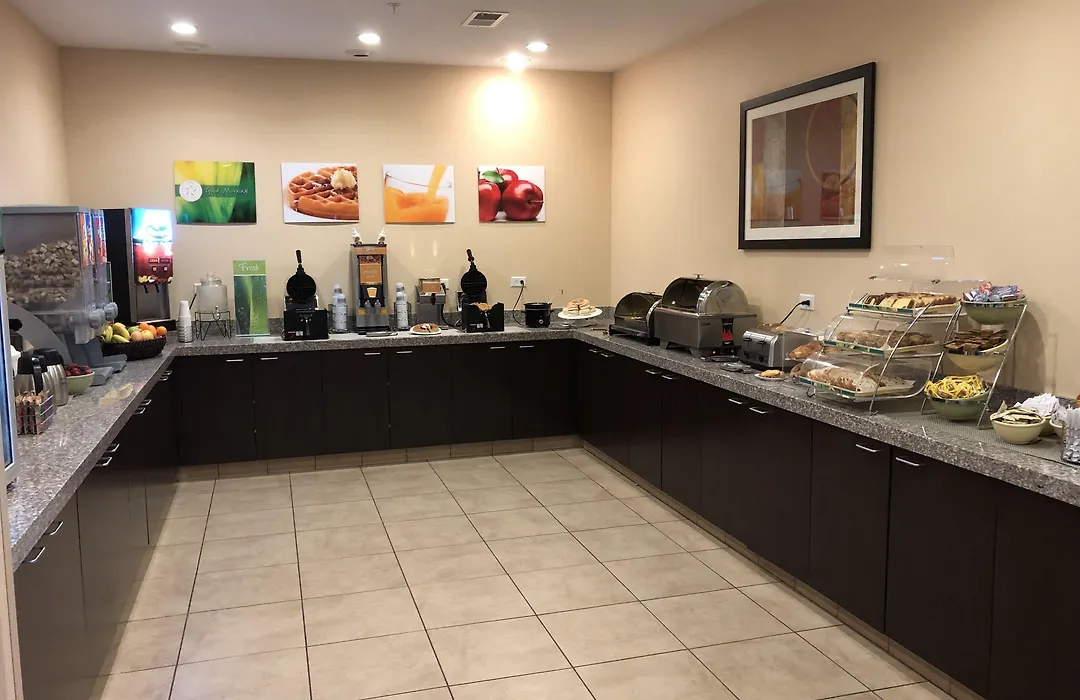 Quality Inn & Suites Minot North-1