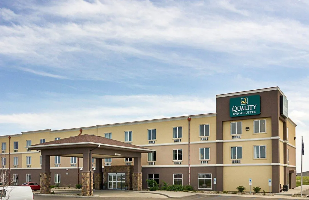 Quality Inn & Suites Minot North-1