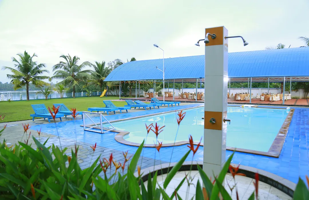 Renai Blue Waters Cherai-1