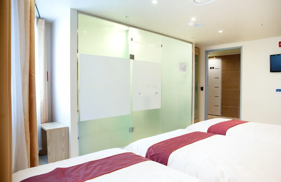 Hotel Cozy Myeongdong-1