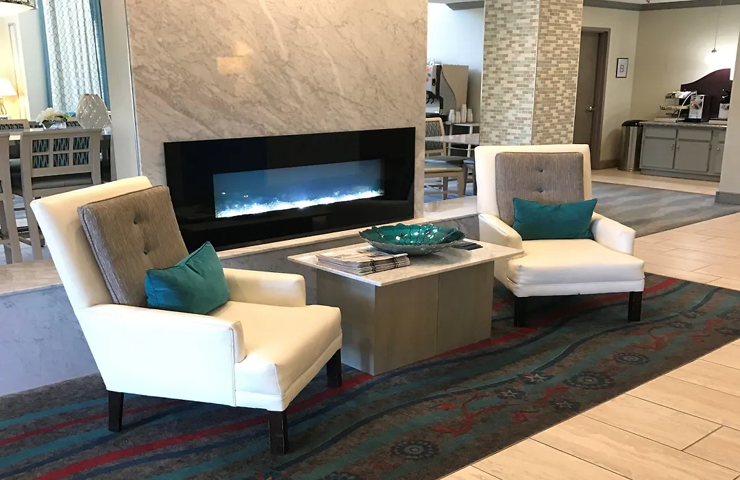 Holiday Inn Express & Suites Brookhaven By Ihg-1