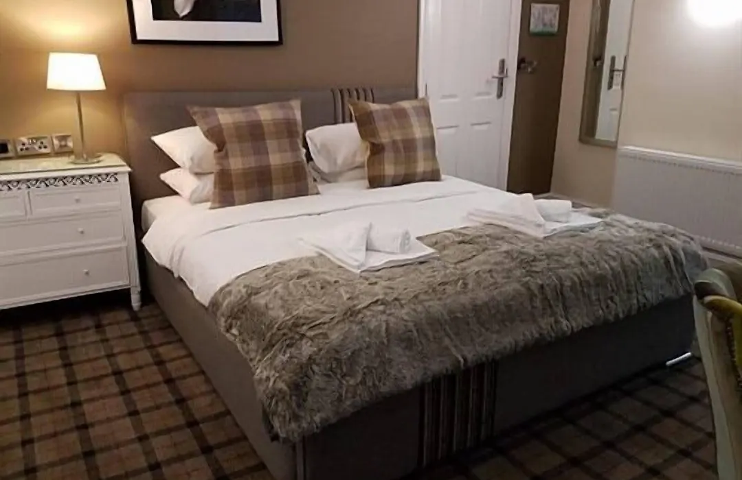 The Lion Hotel-1