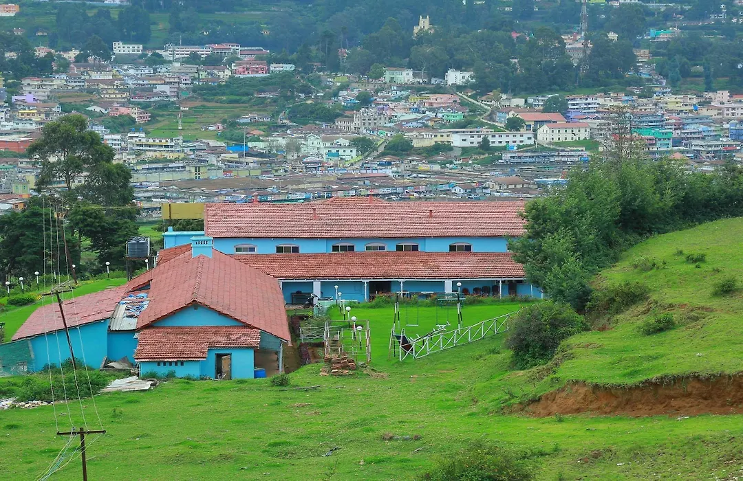 British Cliff Club Resort-1