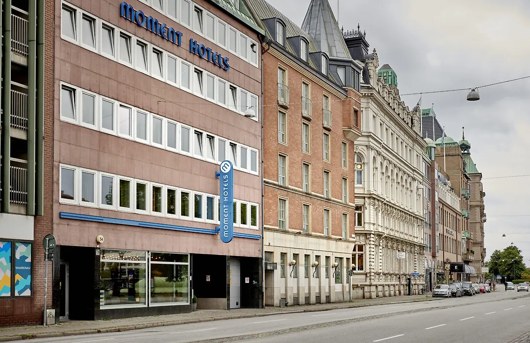 Moment Hotels-1
