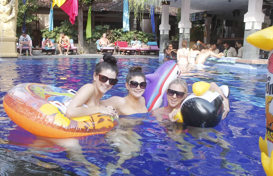 Hotel Bounty Kuta-1