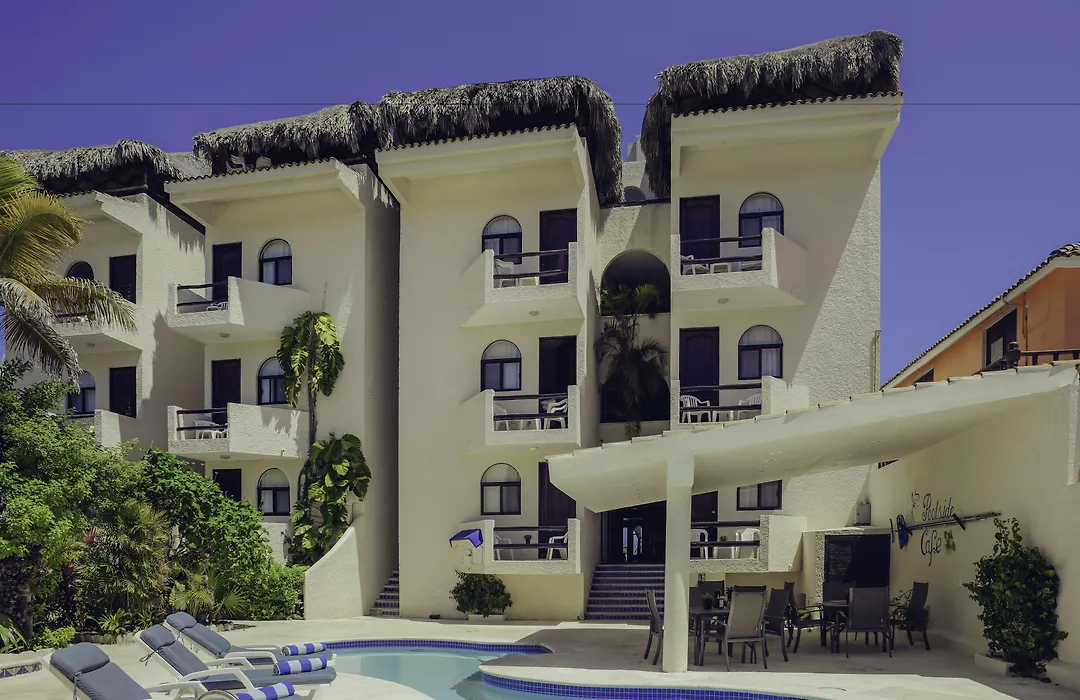 Aquatech Villas Derosa Resort-1