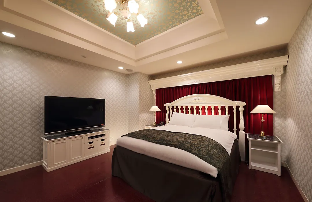 Hotel Fine Garden Suzuka (Adults Only)-1