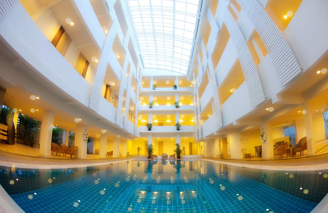 Trang Hotel Bangkok-1