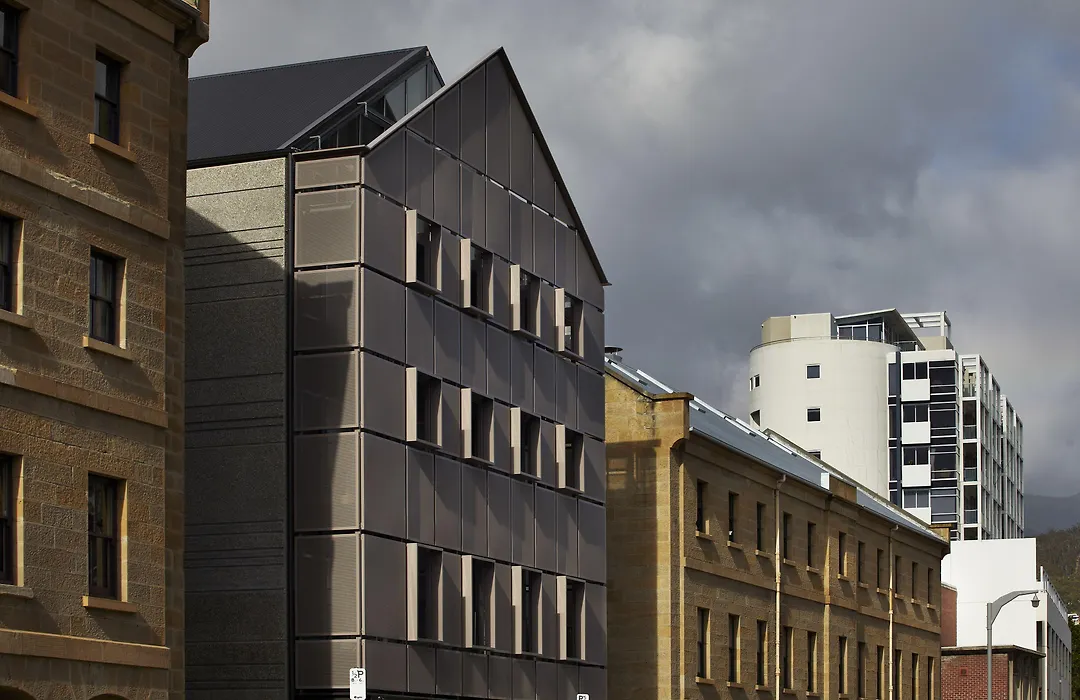Salamanca Wharf Hotel-1