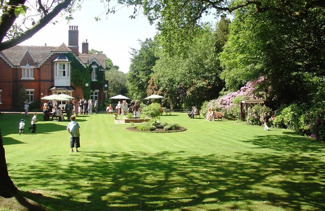 Hillscourt-1