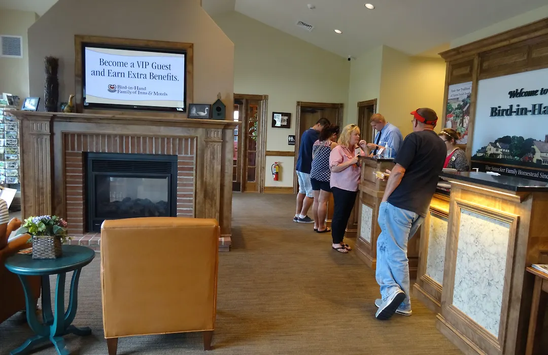 Bird-In-Hand Family Inn-1