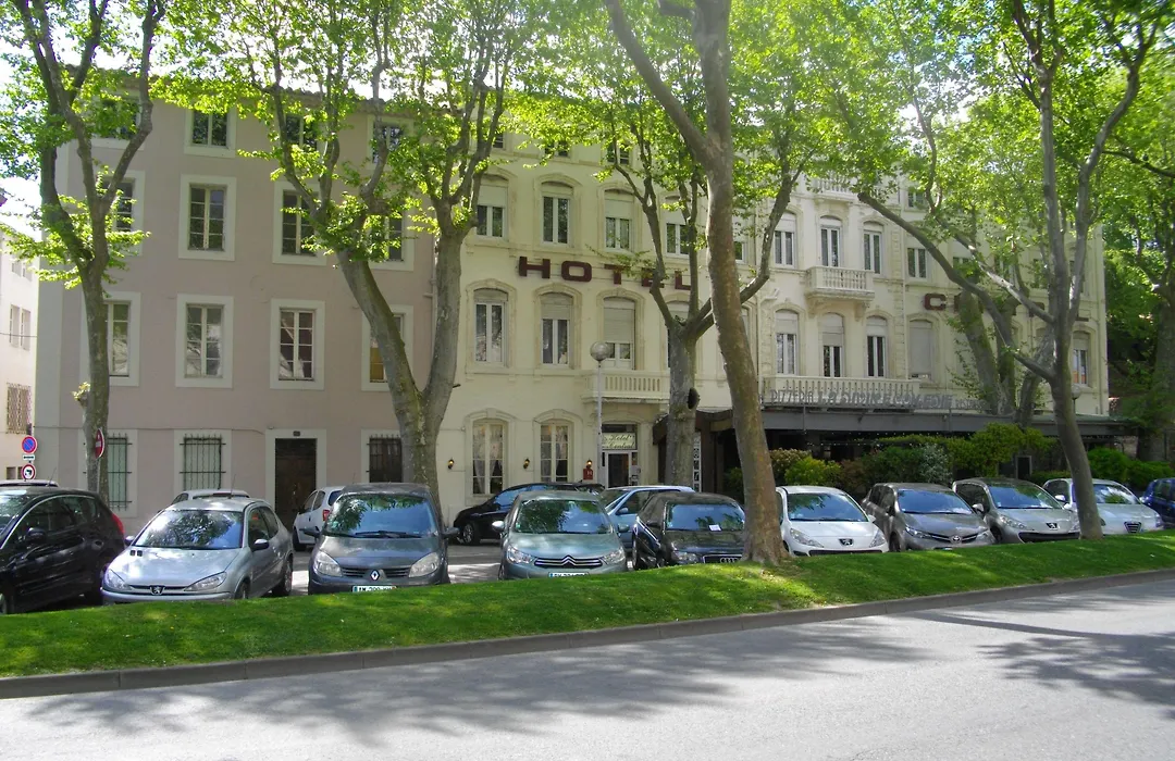 Hôtel Central-1