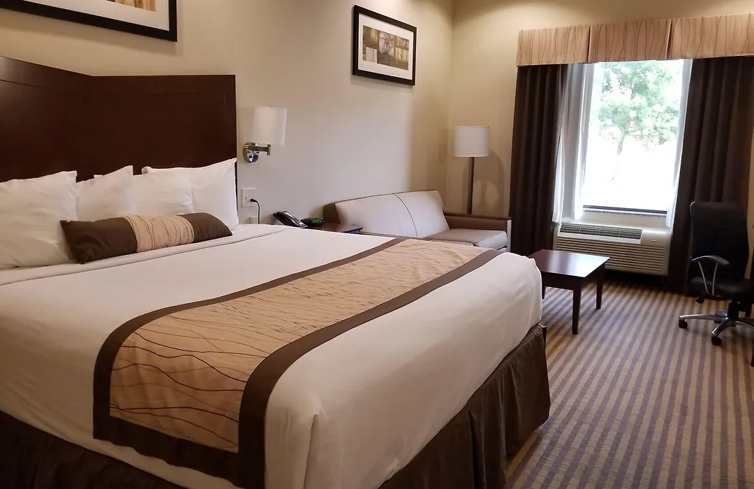 Baymont By Wyndham Victoria-1