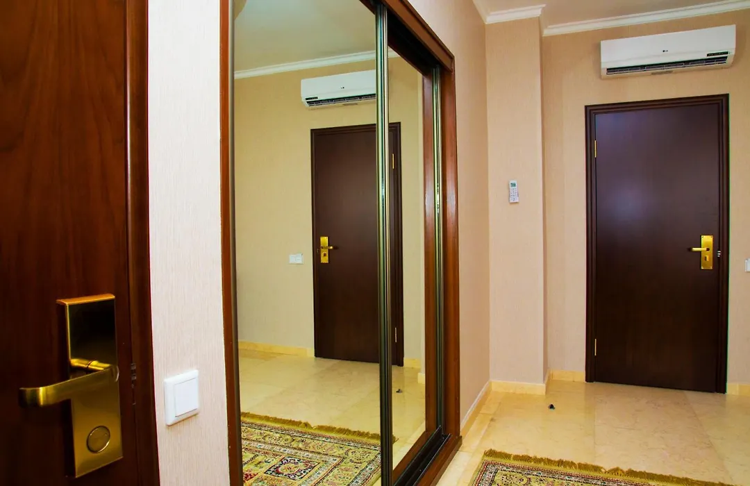 Royal Petrol Hotel-1