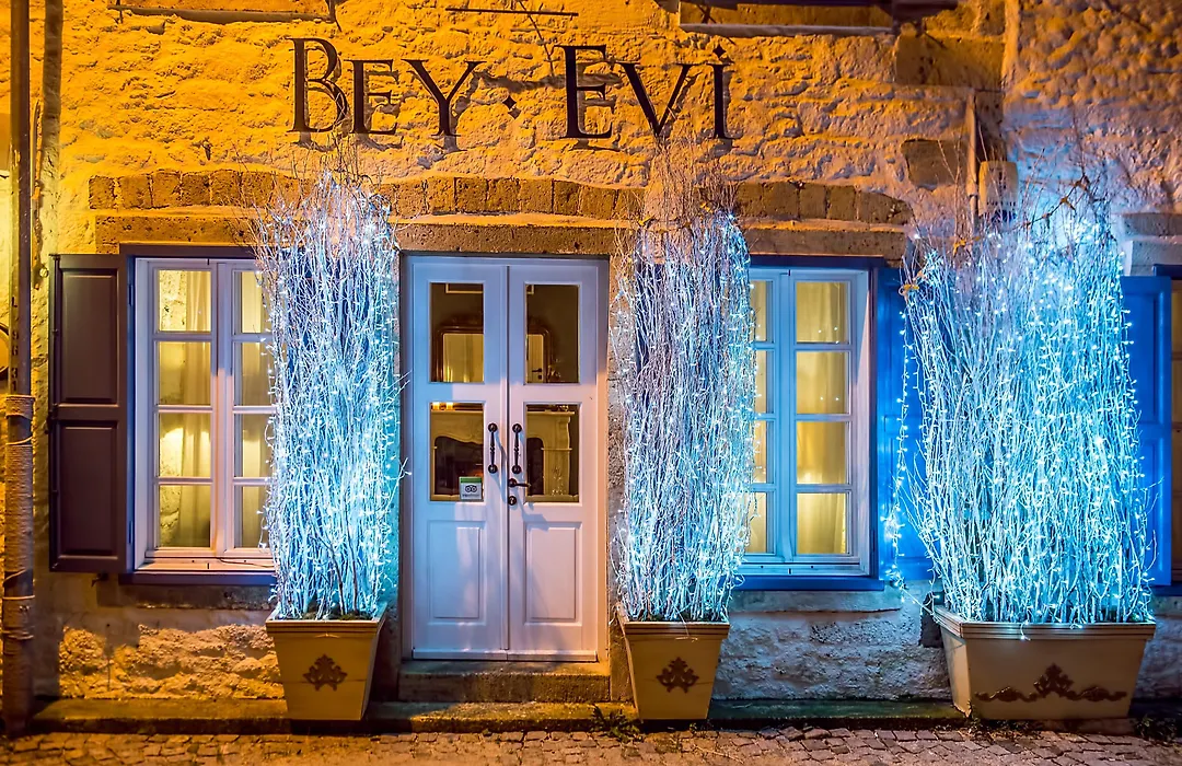 Beyevi Alacati-1