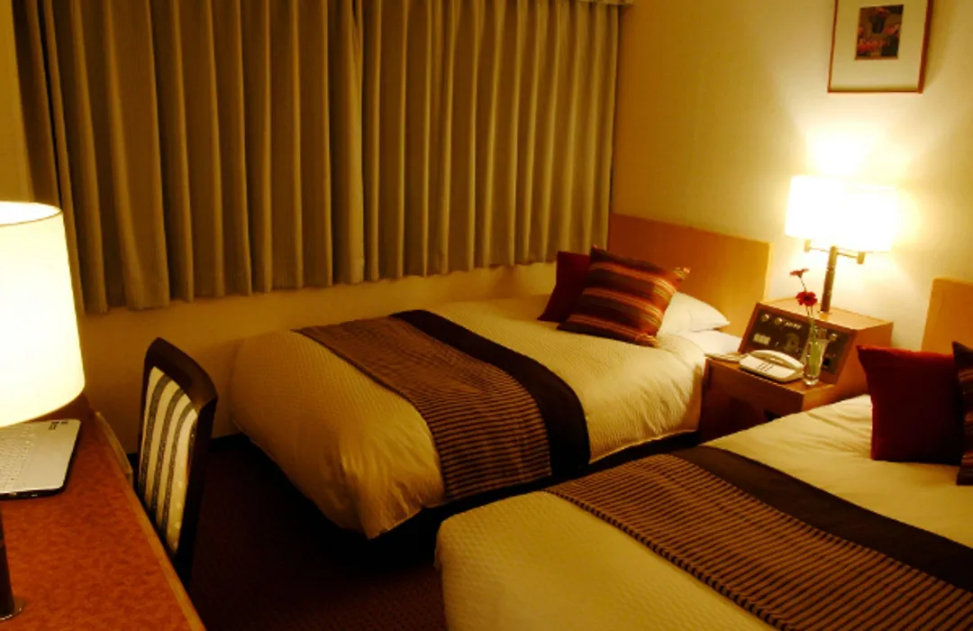 Central Hotel-1
