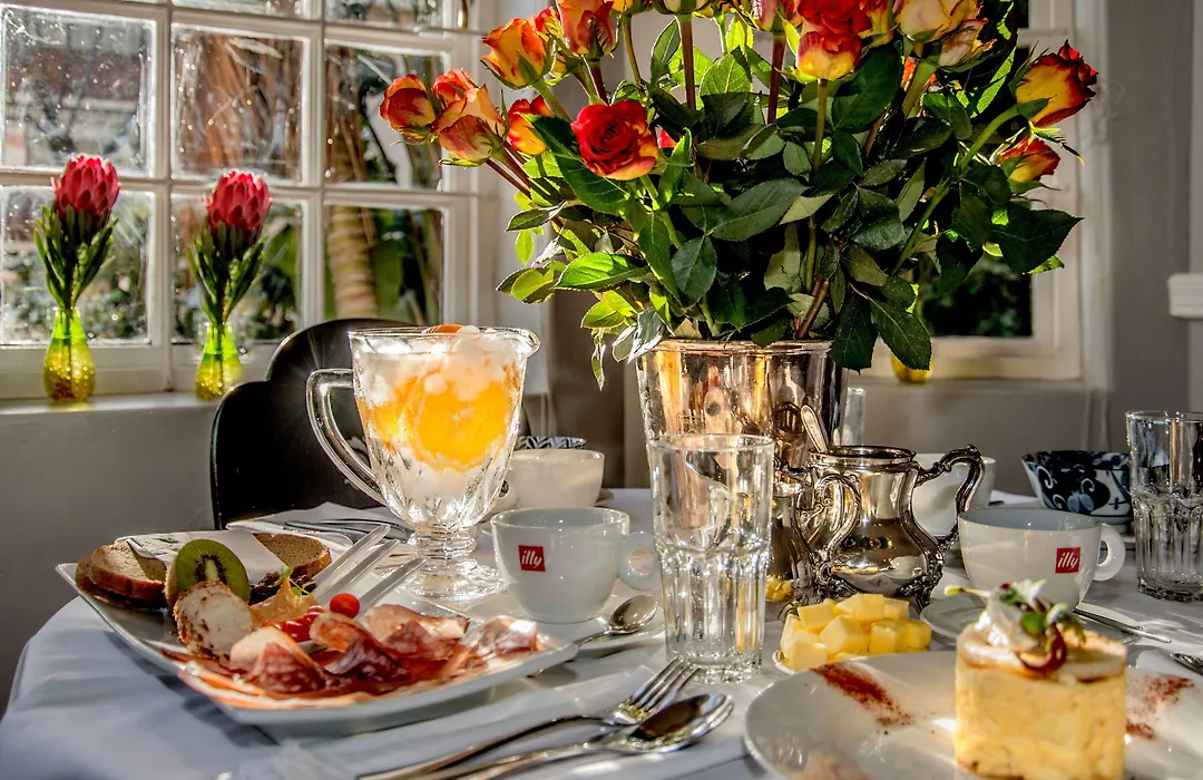 The Villa Rosa Hotel & Self-Catering Apartments-1