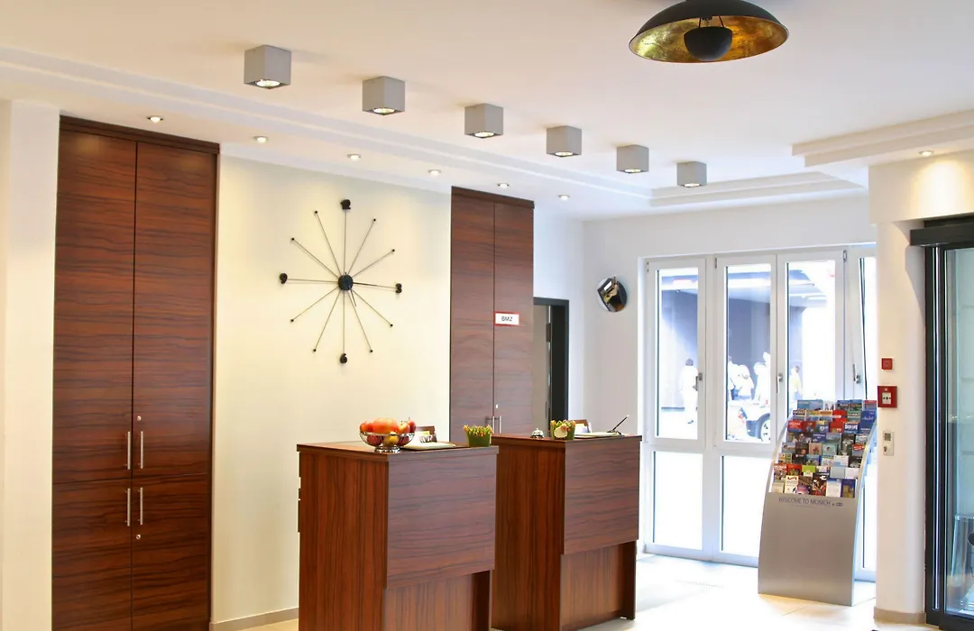 Augusten Hotel Muenchen-1