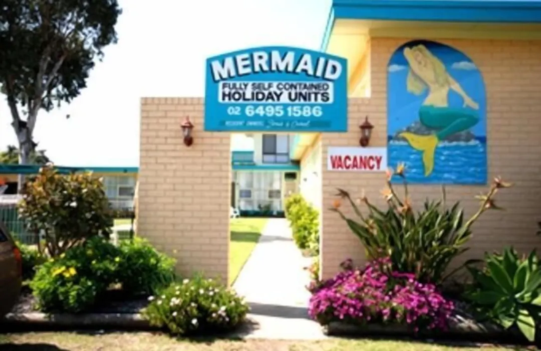 Mermaid Holiday Units-1