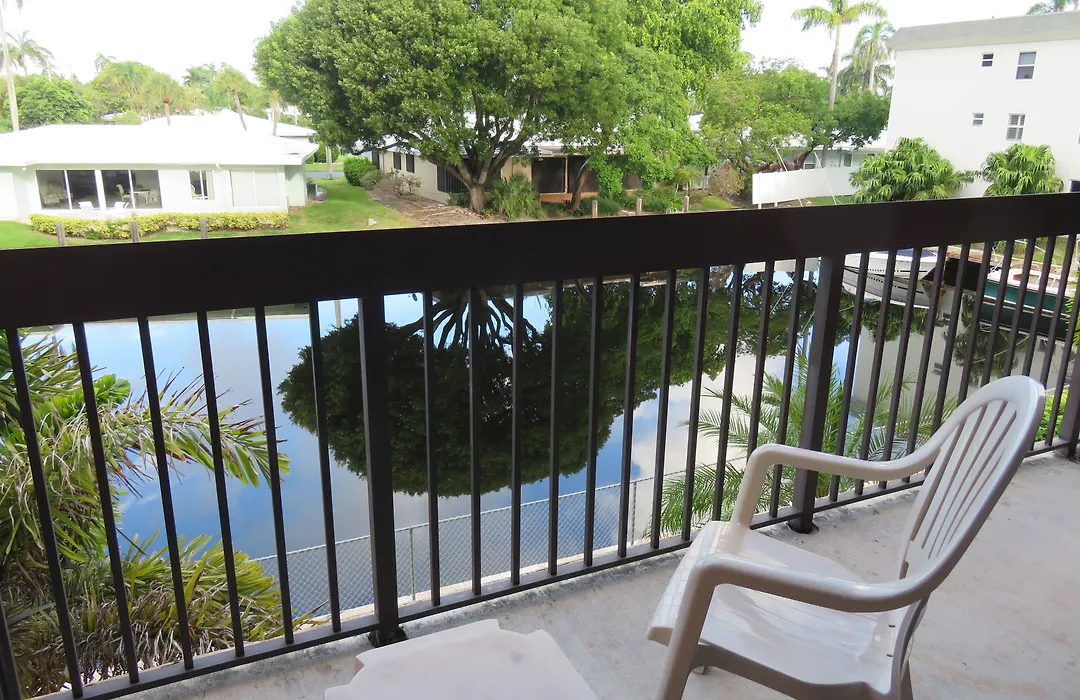 Surfsider Resort - A Timeshare Resort-1