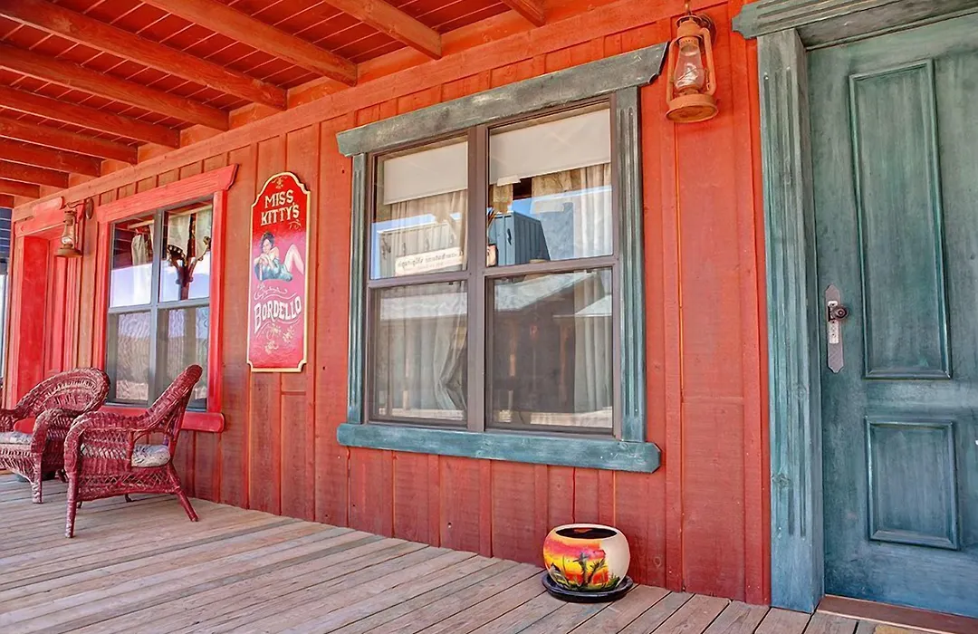 Tombstone Monument Guest Ranch-1