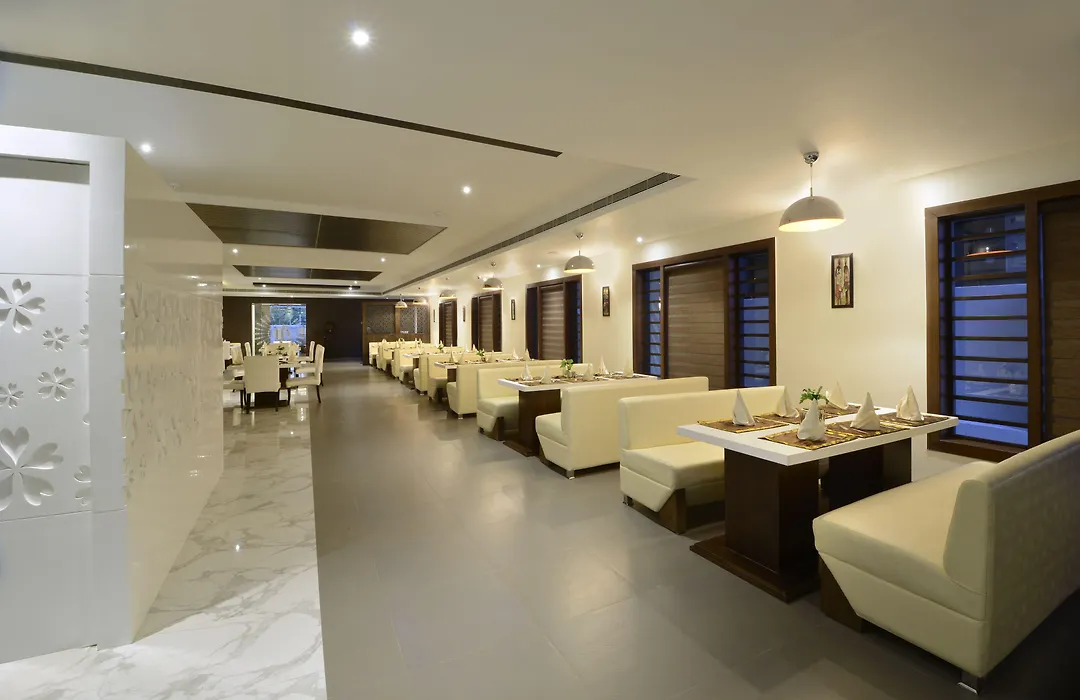 The Taj Vilas-1