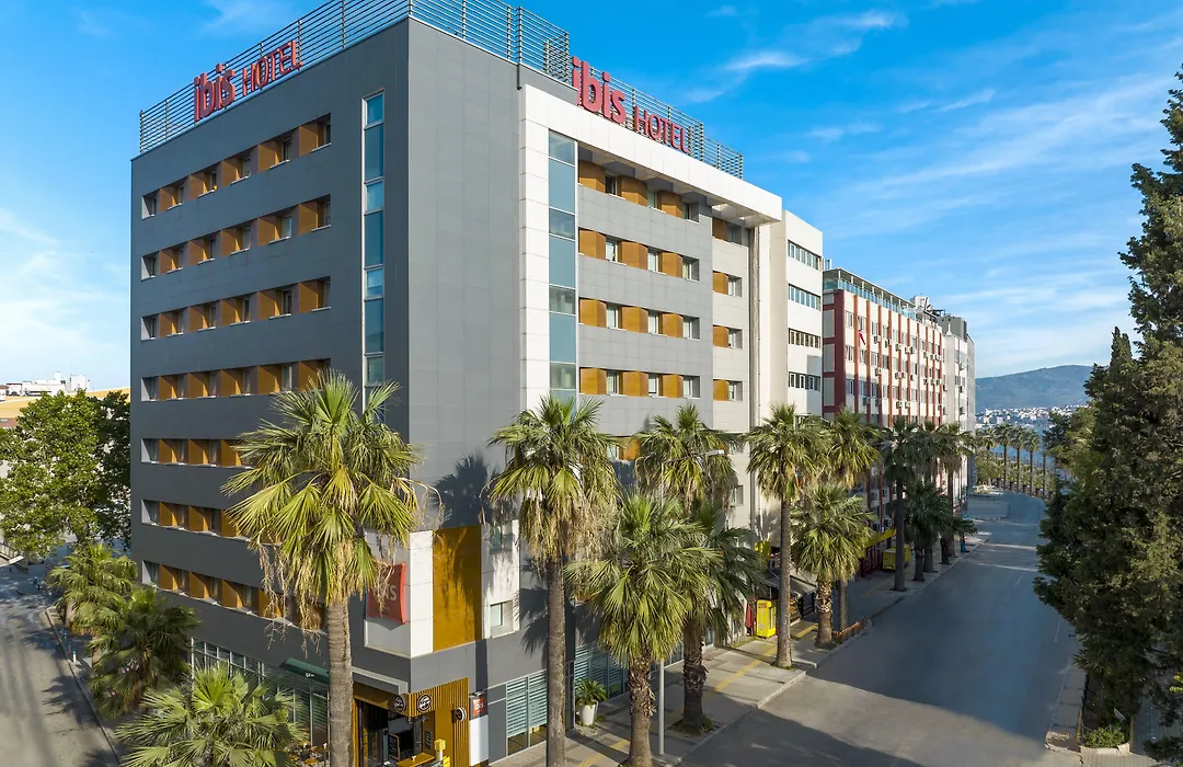 Ibis Izmir Alsancak-1