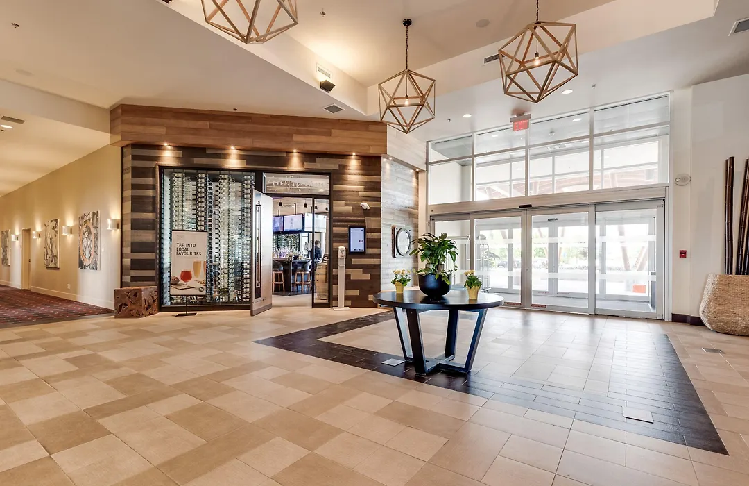 Four Points By Sheraton Kelowna Airport-1